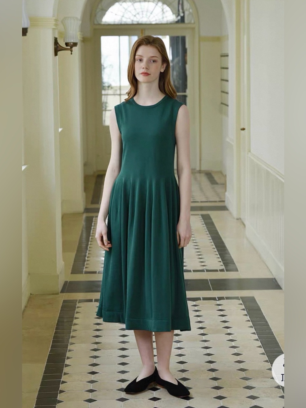 New Sleeveless Emerald Green Midi Dress